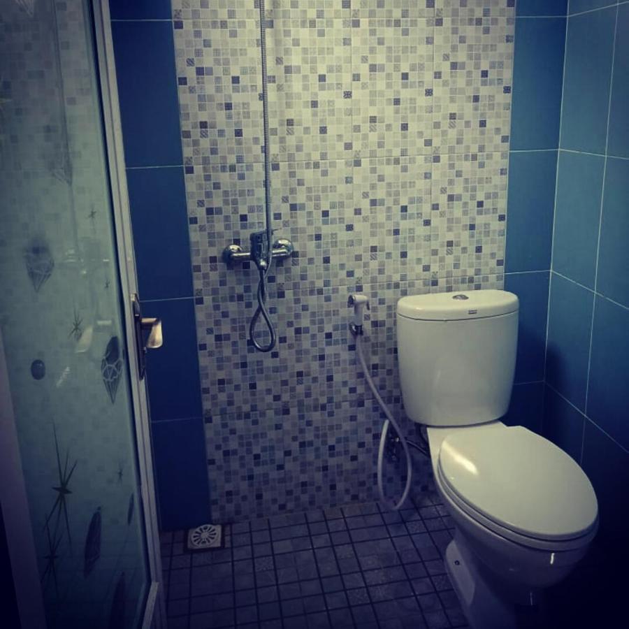 Zg Homestay Solo Sumber  Eksteriør billede